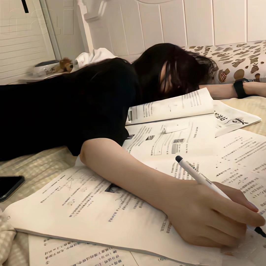 再睡一分钟💤