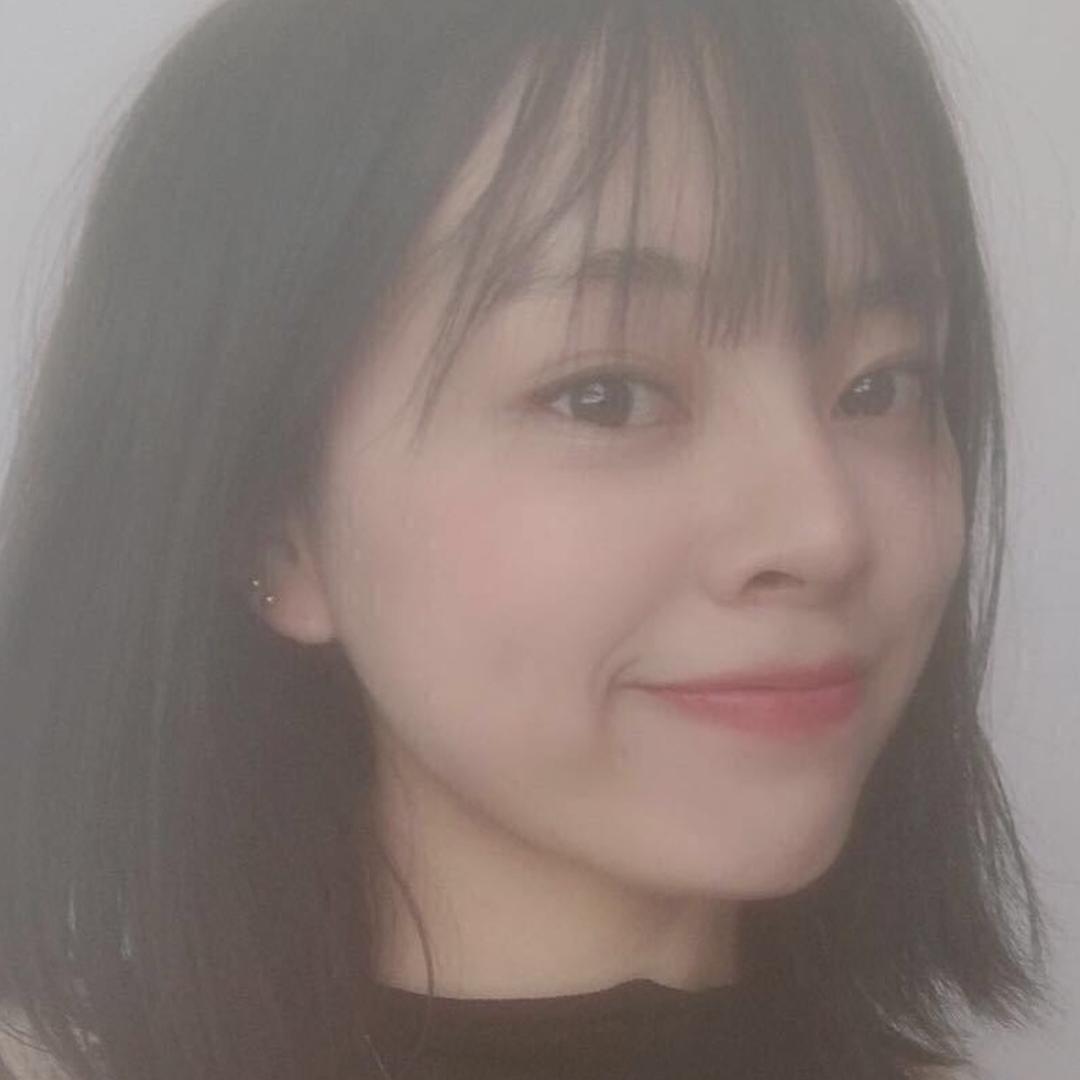 安岳衣香丽孜女装T