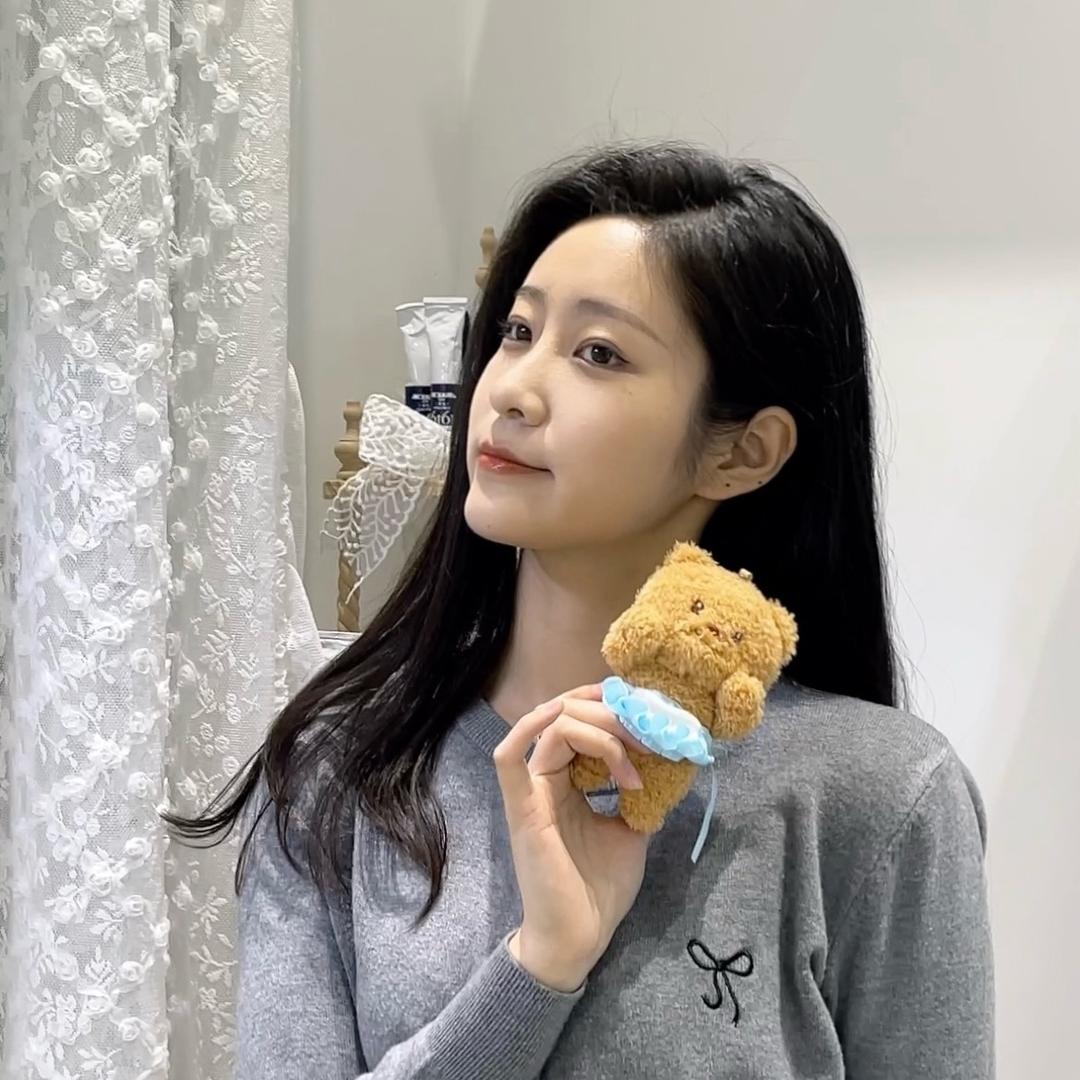 周