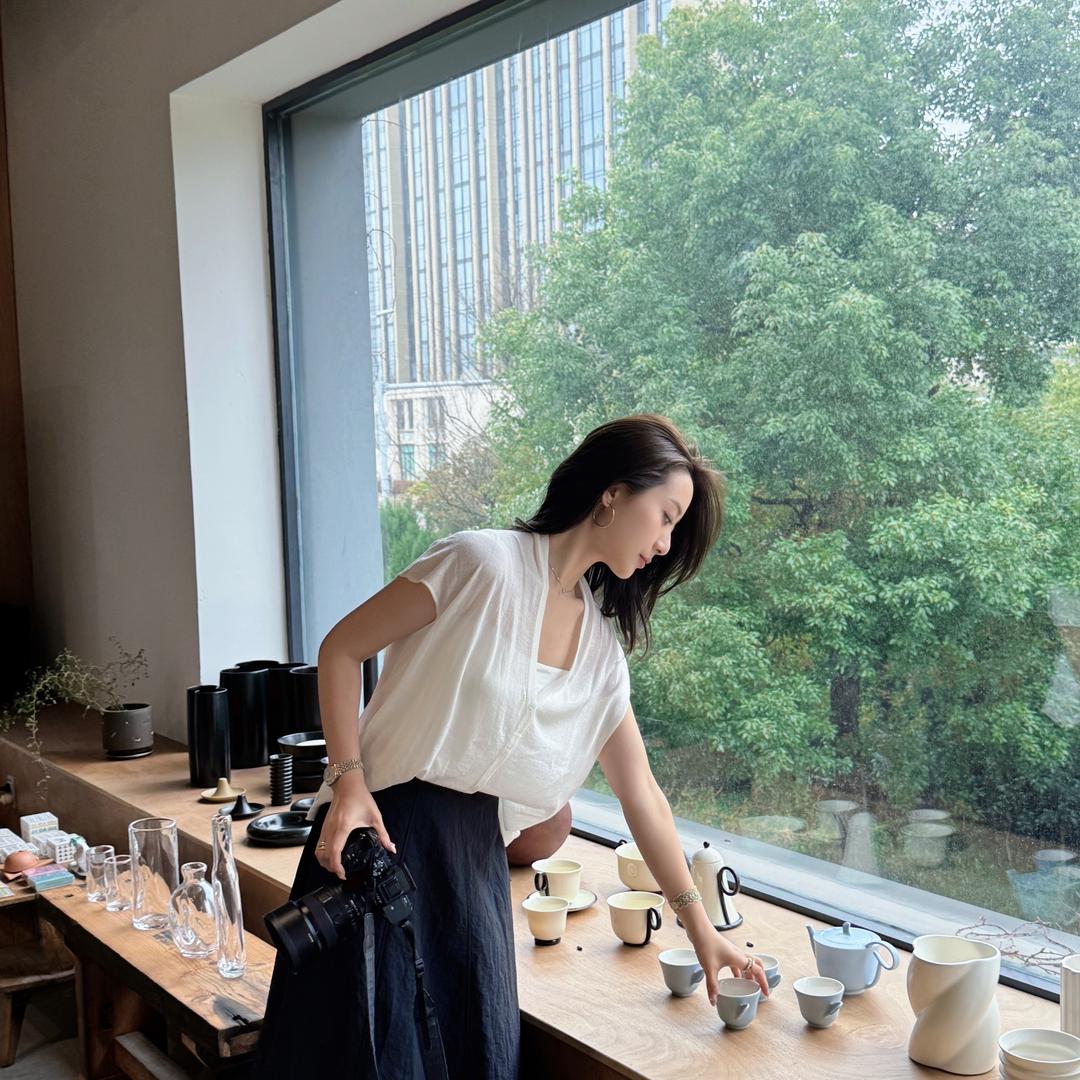 美一娜品质女装