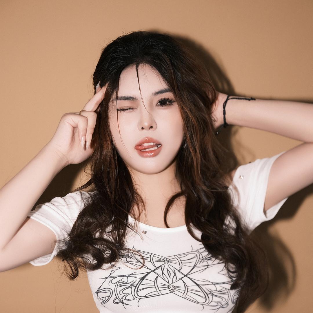 森焱小姐姐