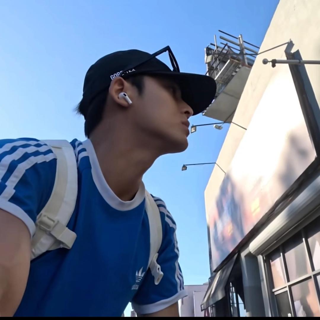 小吴不会唱歌