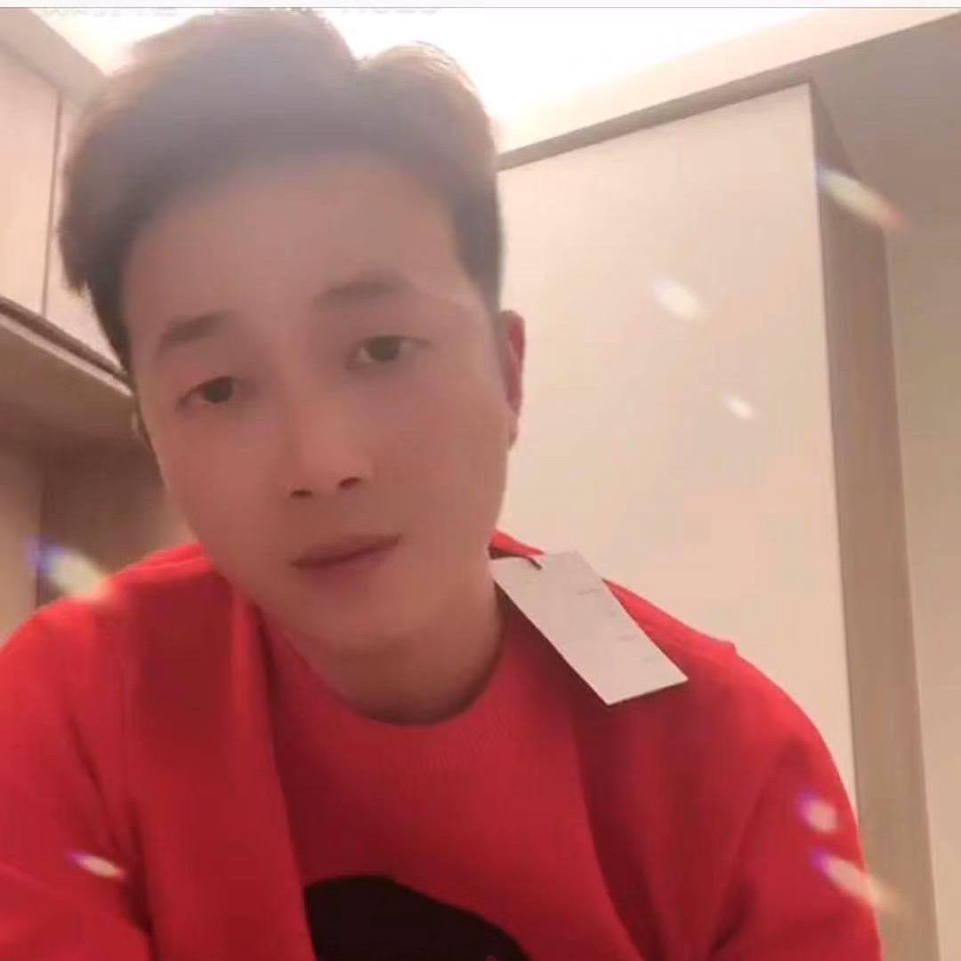 @黄家三公子 🌲