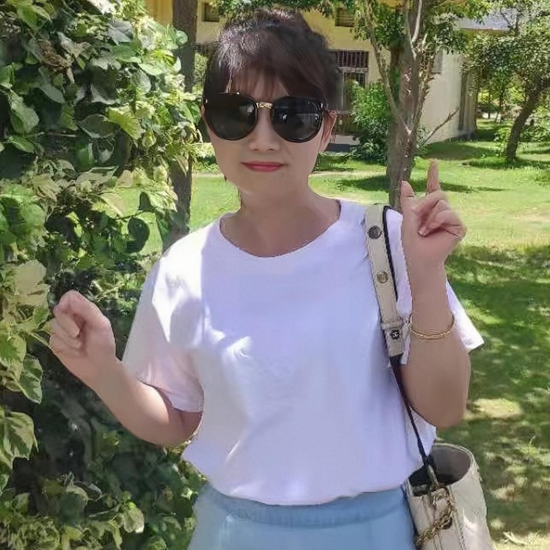 巧玲(好物在橱窗）