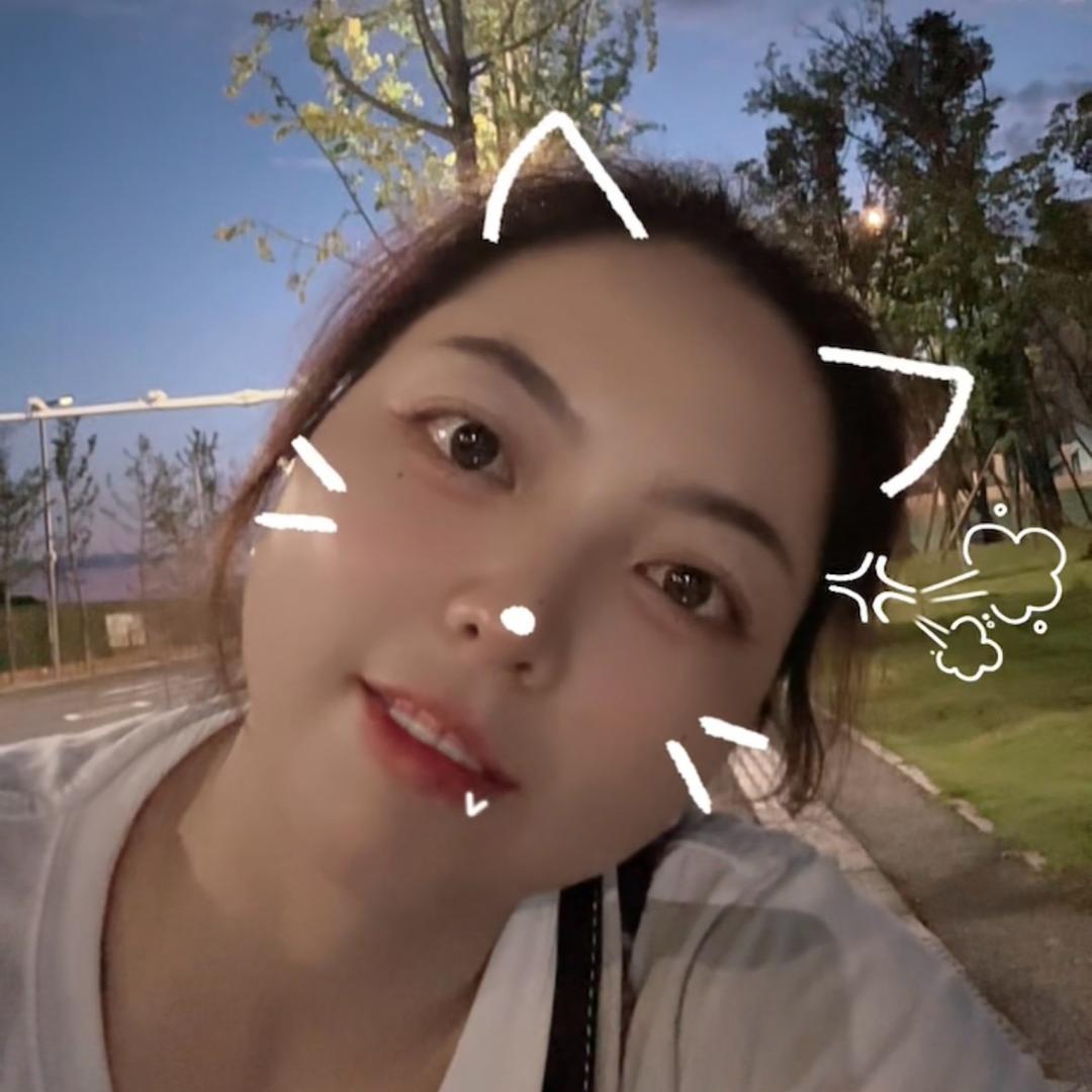 红唇💋