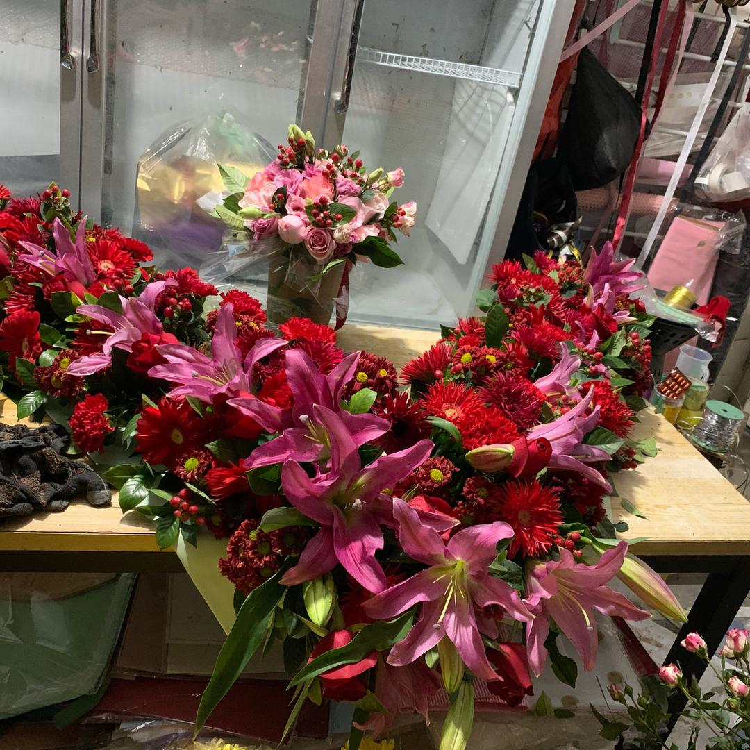 晨朵鲜花店