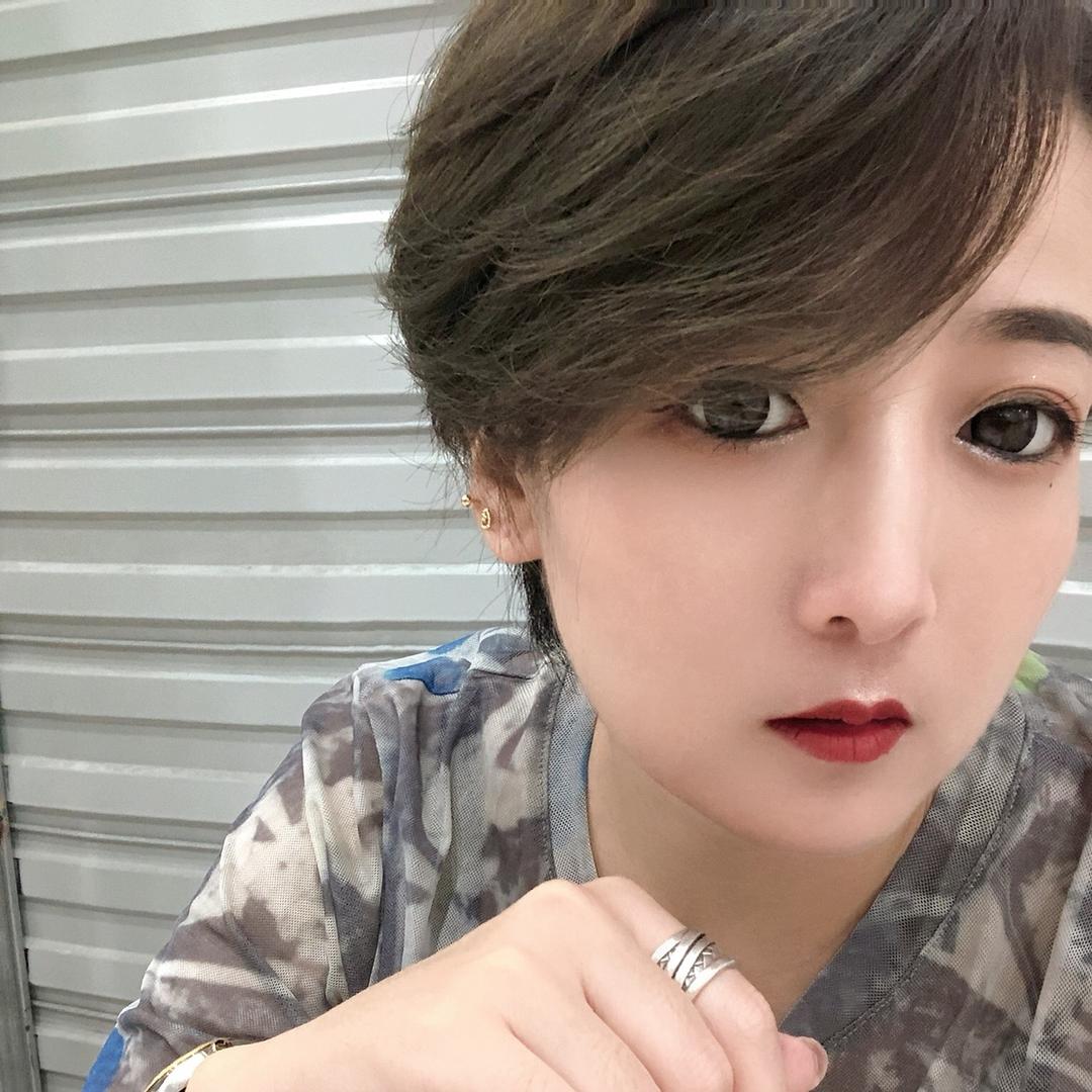 秋秋姐