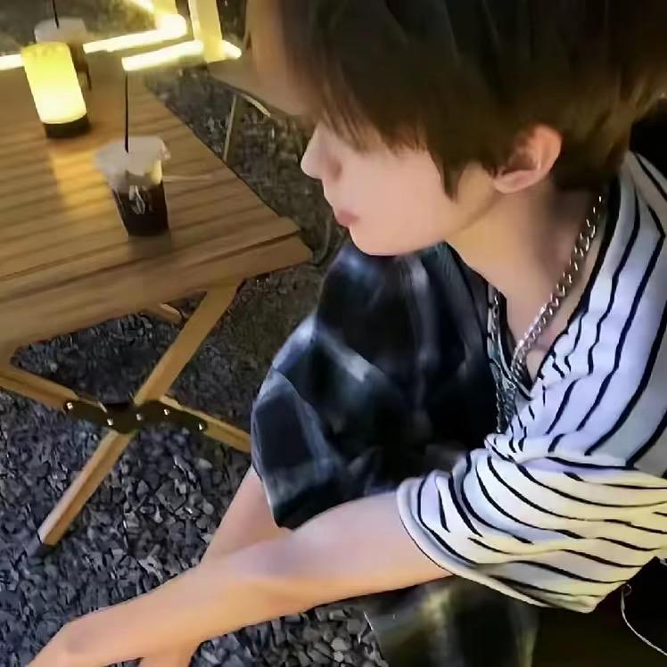 饿了