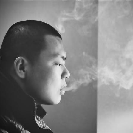 亮亮