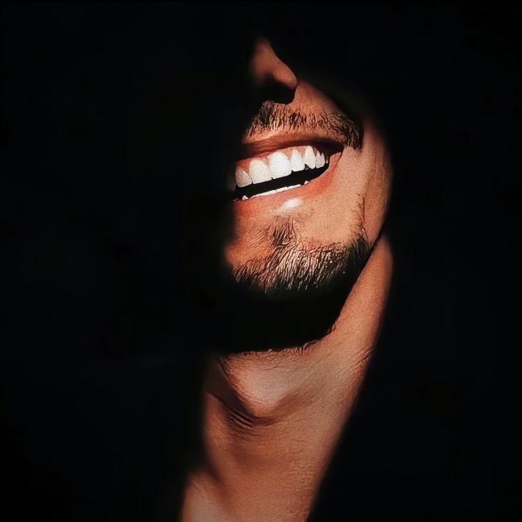 · 𝑲