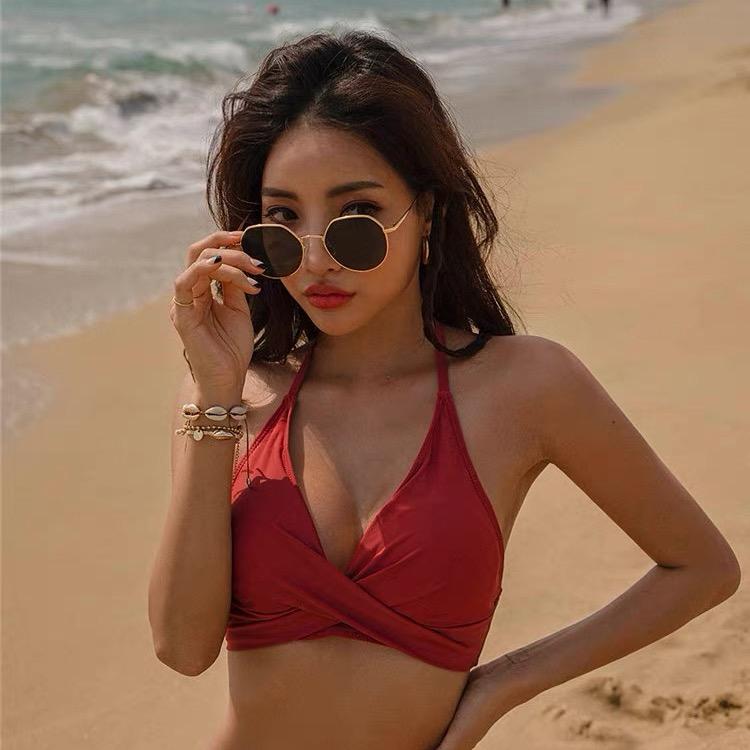 三妞妞.