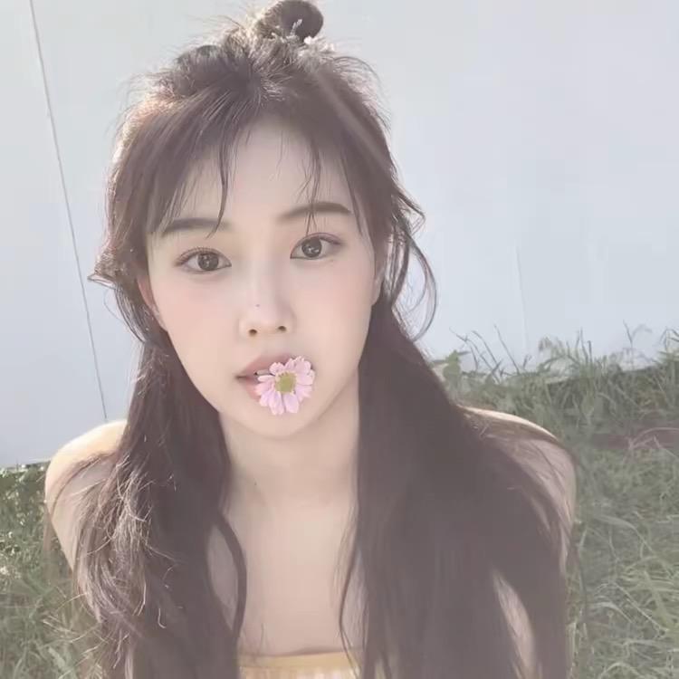 我是女皇你们不懂请让道