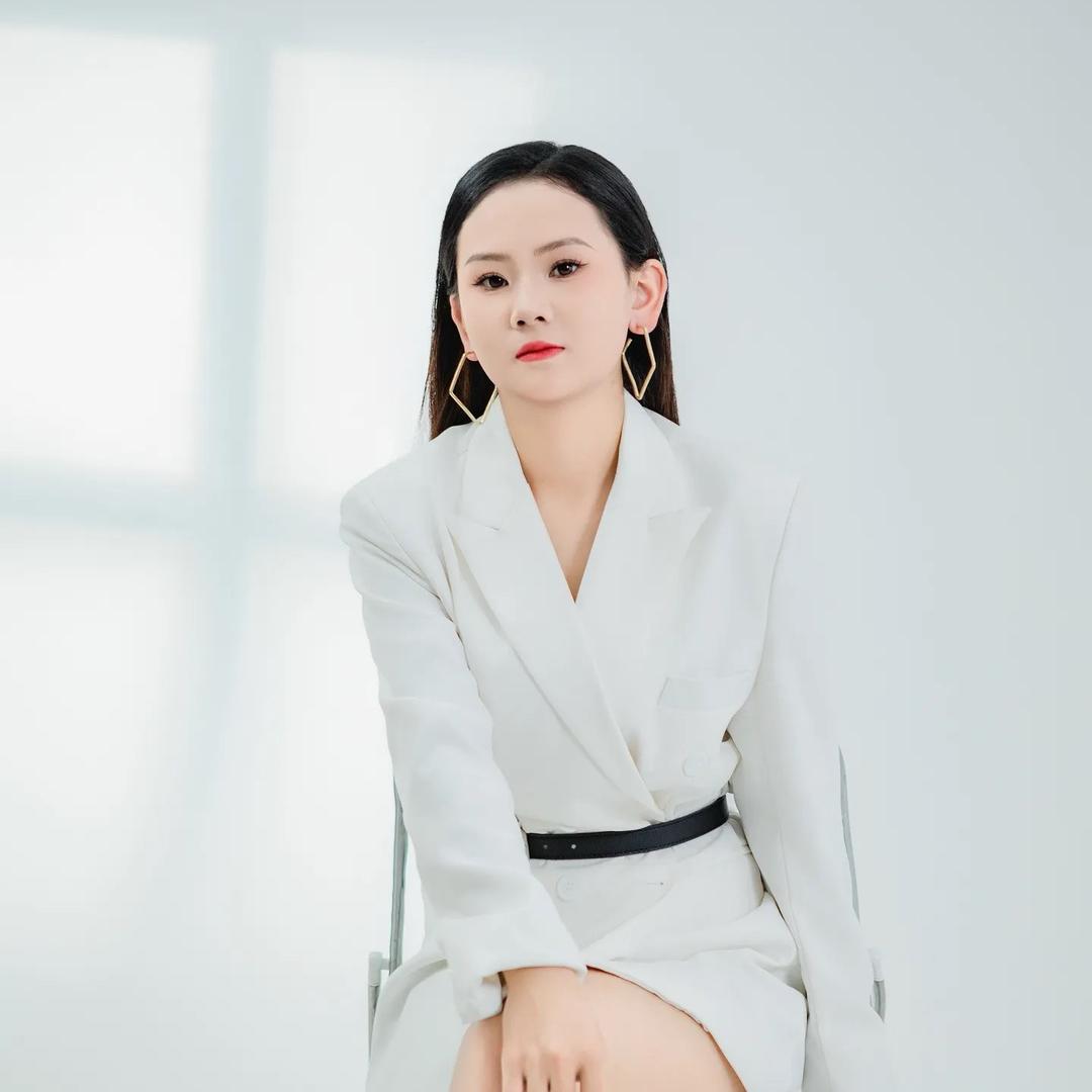 逸行居🏠（张无奈）