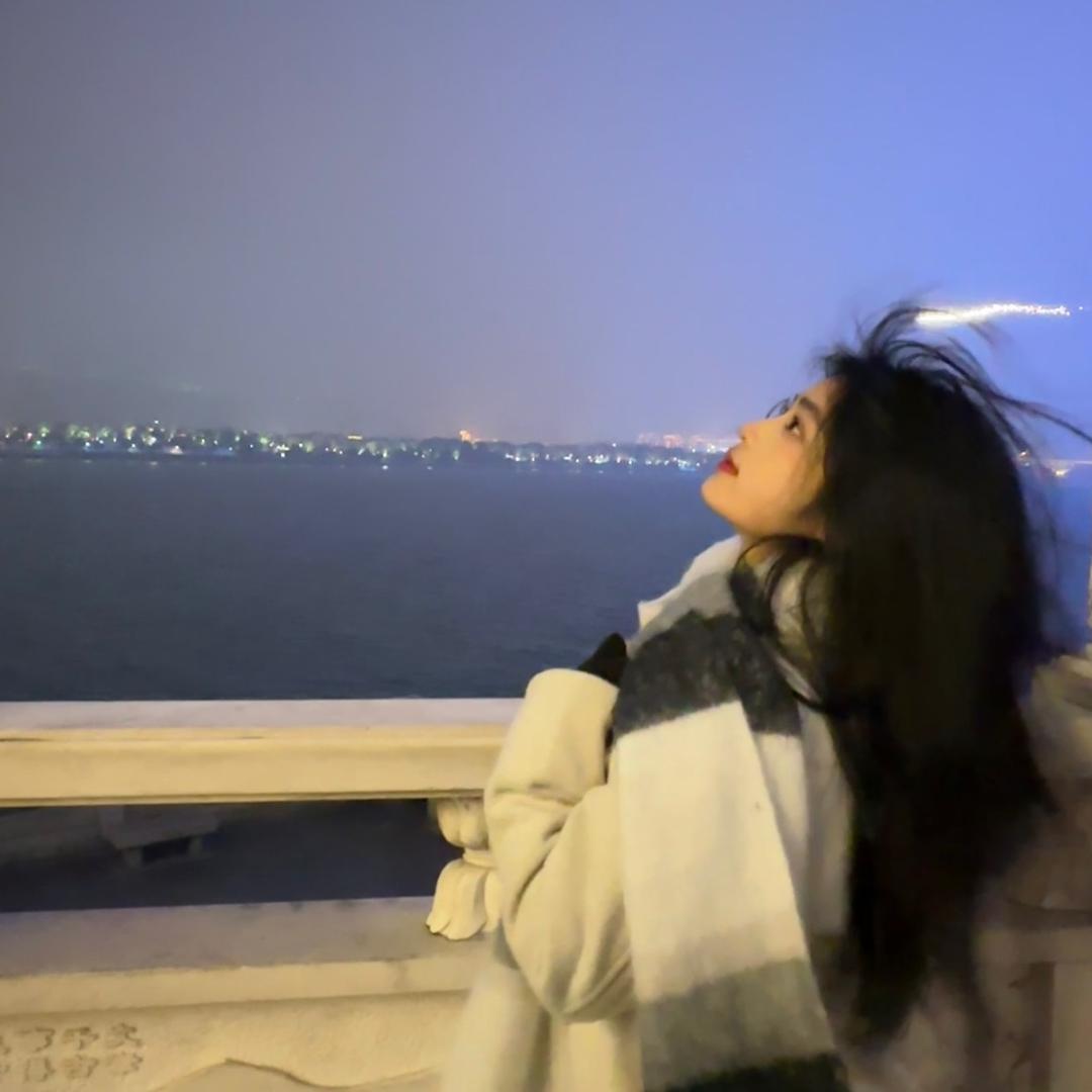 是小伍小伍