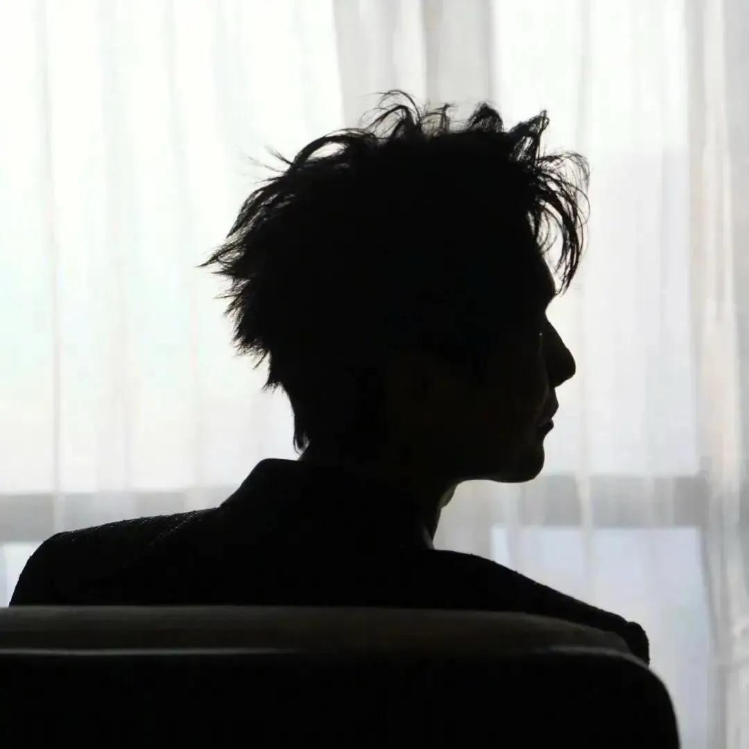 银色（情感连线）