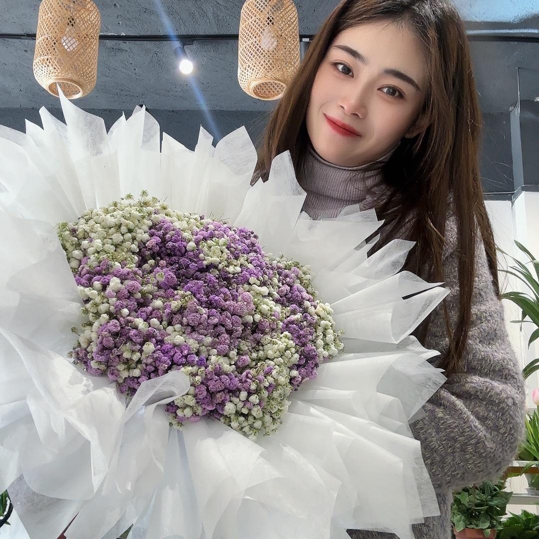 J（花开半夏·花艺馆）