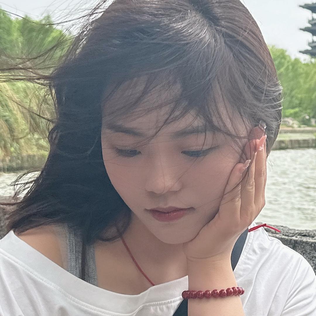 努力成为瘦子的青青