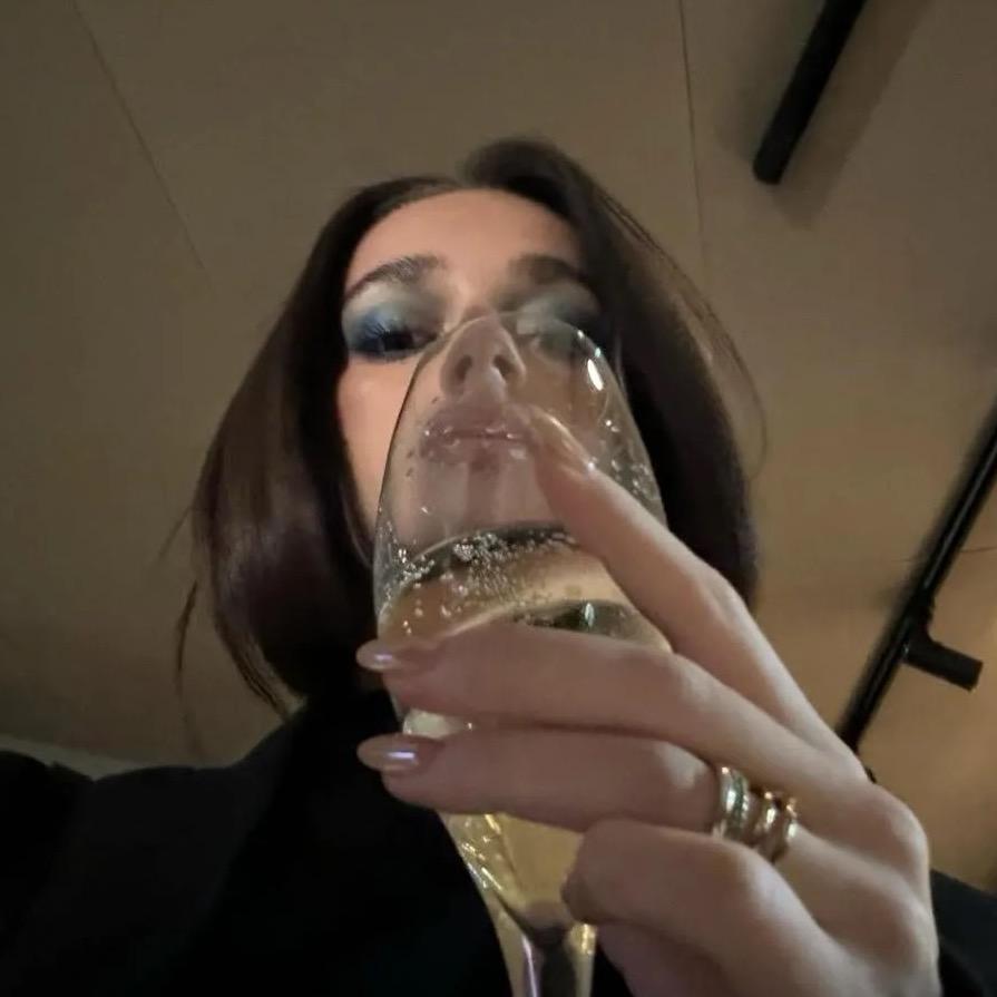 --𝑵𝒊𝒈𝒂𝒓—