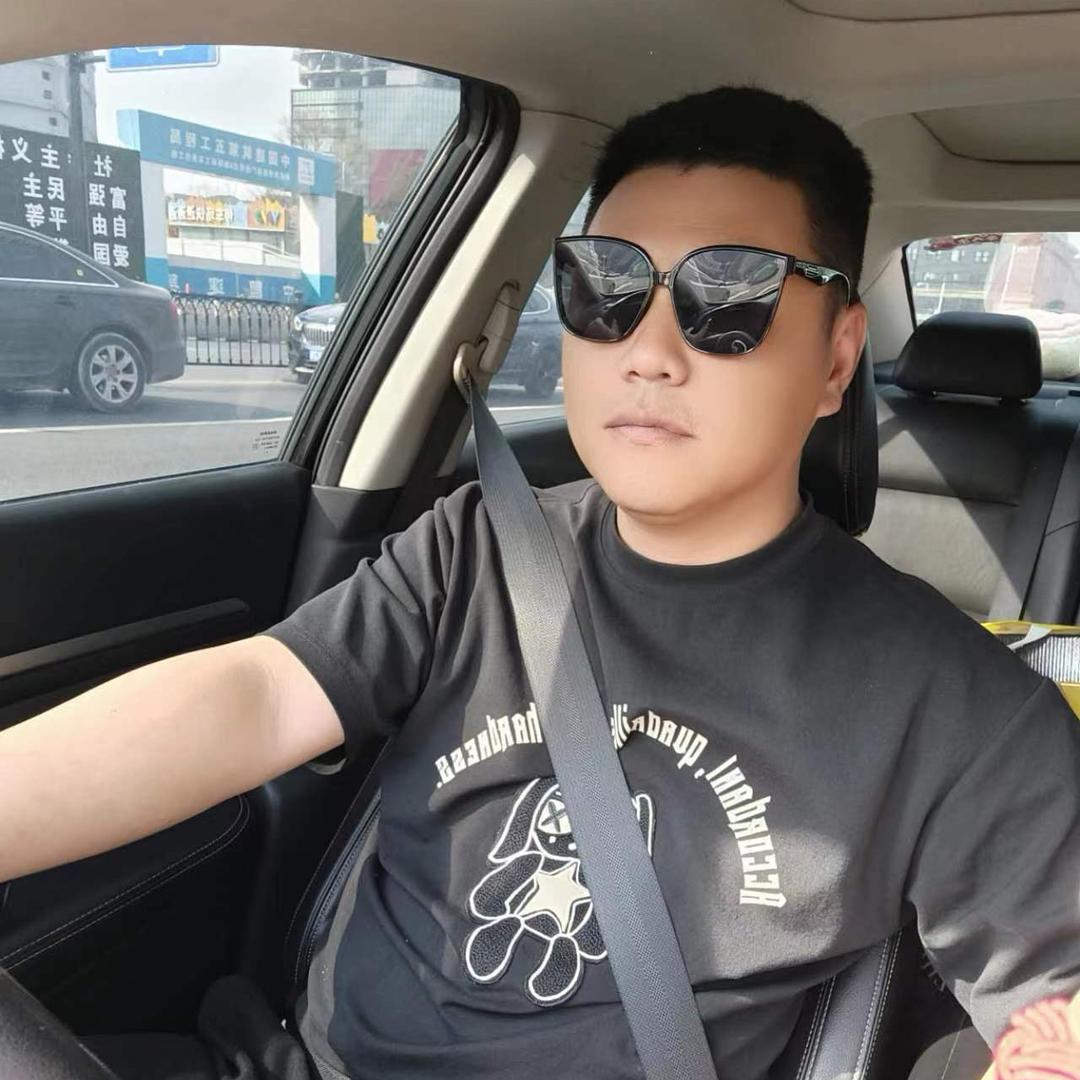 大鹏@