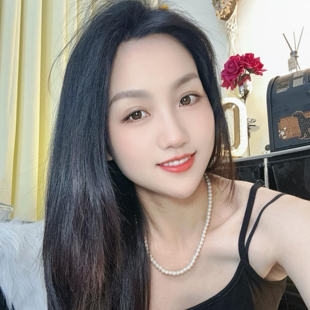 小鹿姐姐