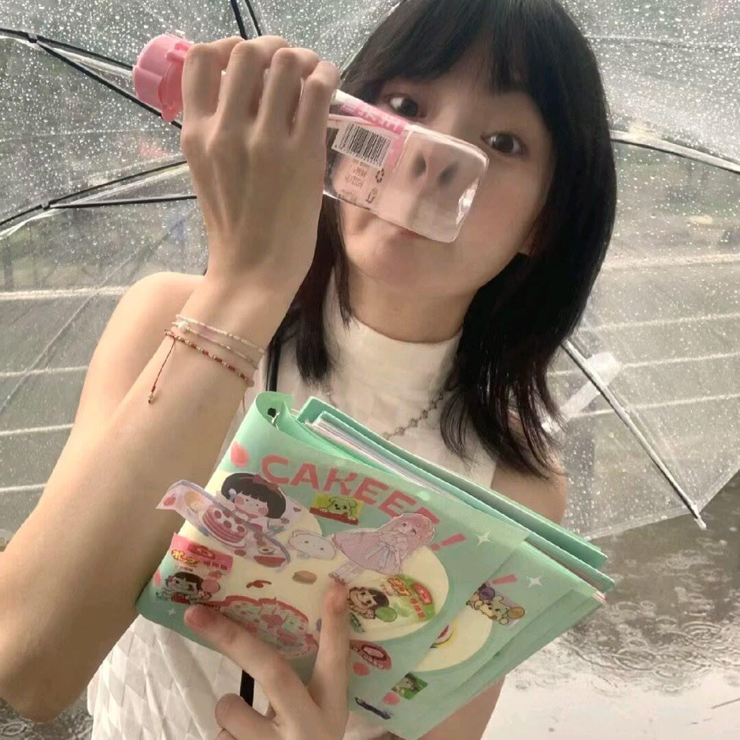 小梨攒钱