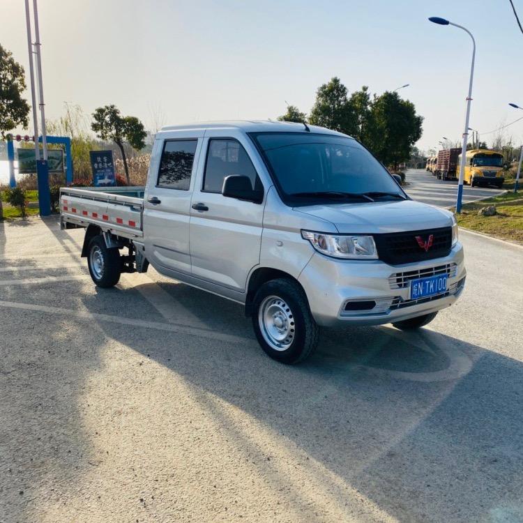 方芳二手车