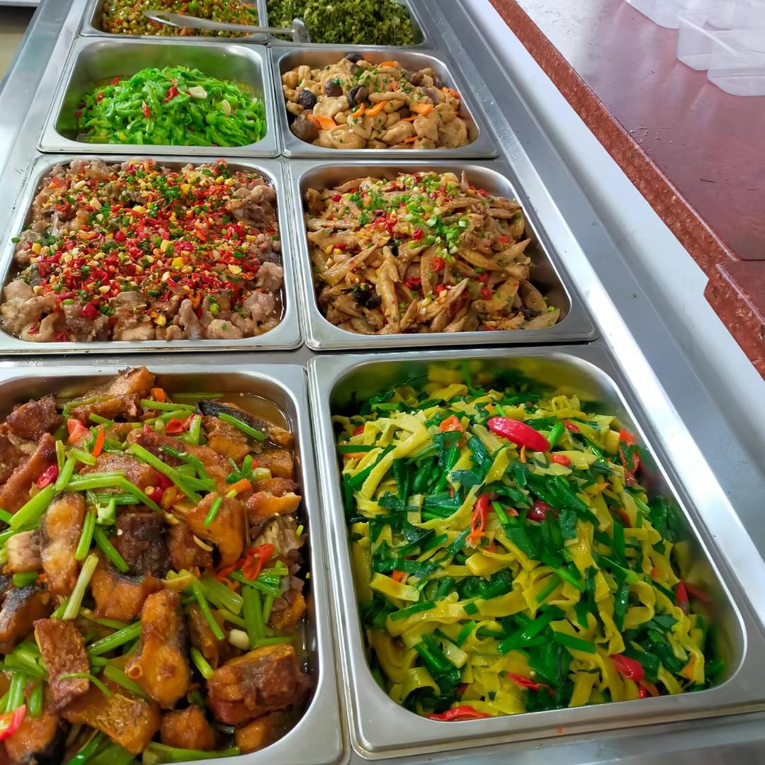 森焱快餐小炒锅仔火锅