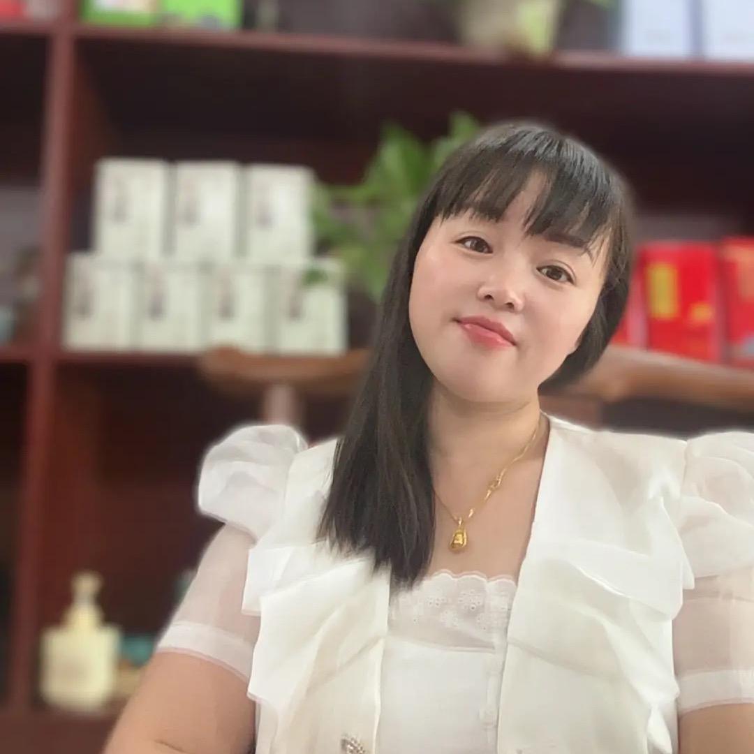 《梁雨琴》卖茶叶的小姐姐