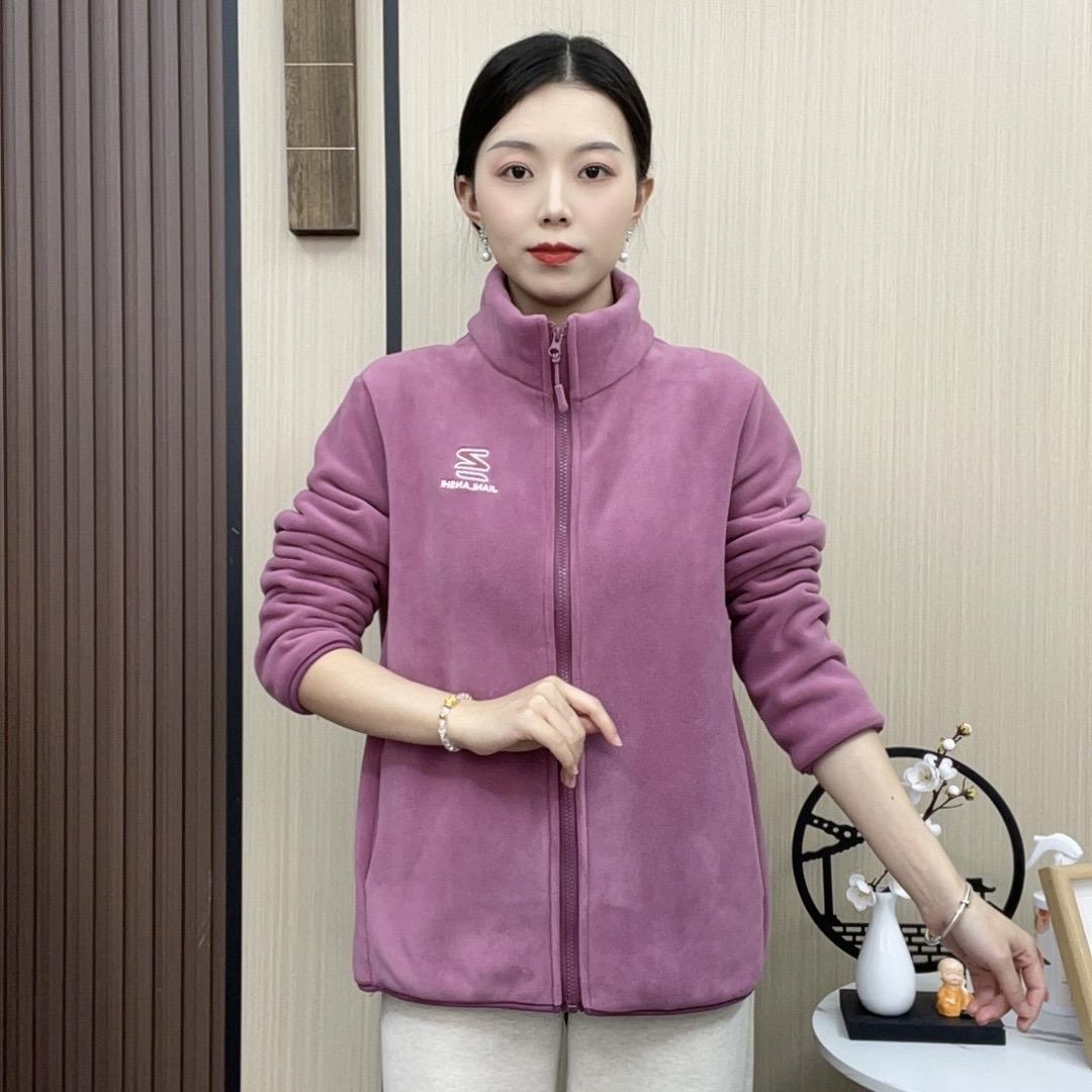 衣锦年华服饰店