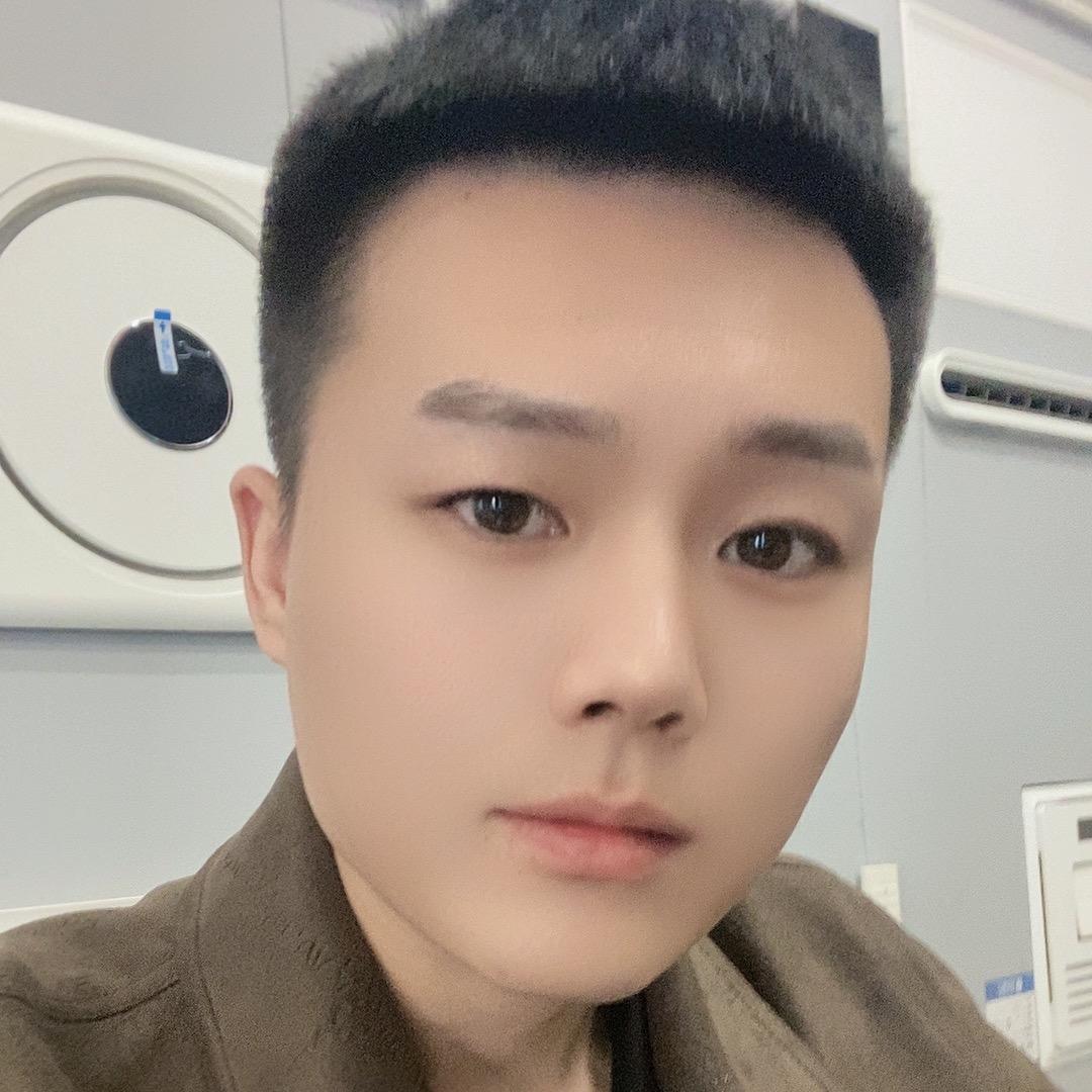 世纪豪门吊顶墙面
