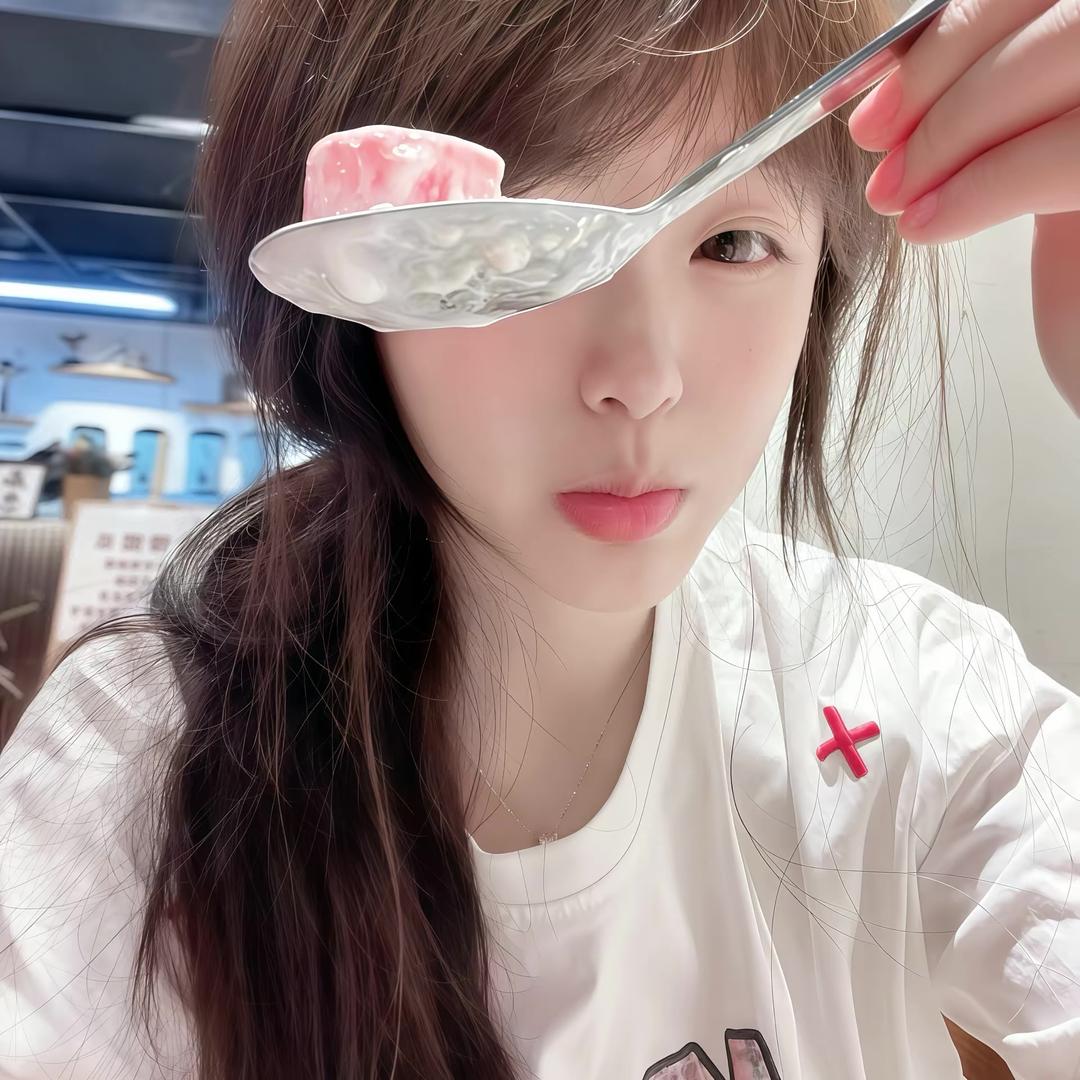 不嘻嘻-