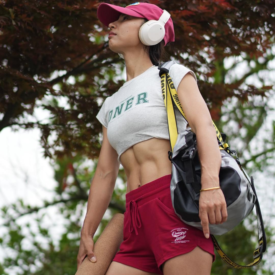 鸽子在跳绳