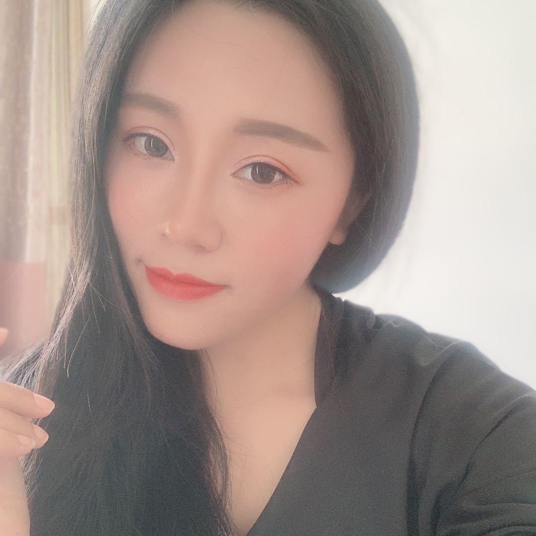 双胞胎涵涵彤彤
