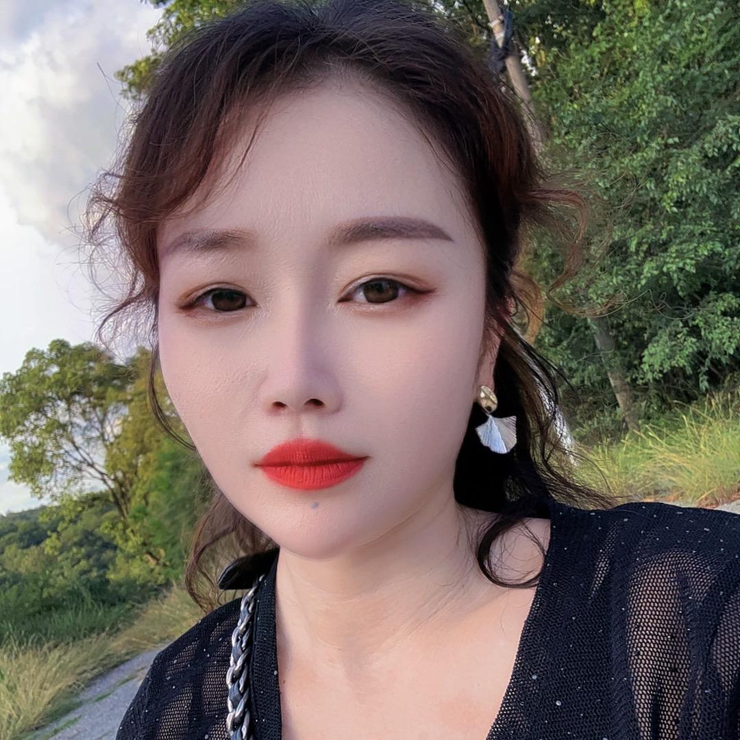 小鹿…离婚了…想有个家…