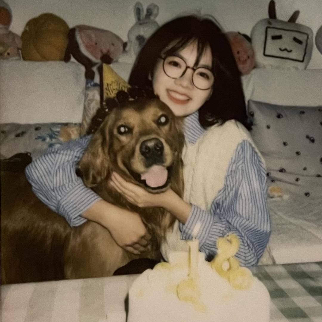 小亿ee