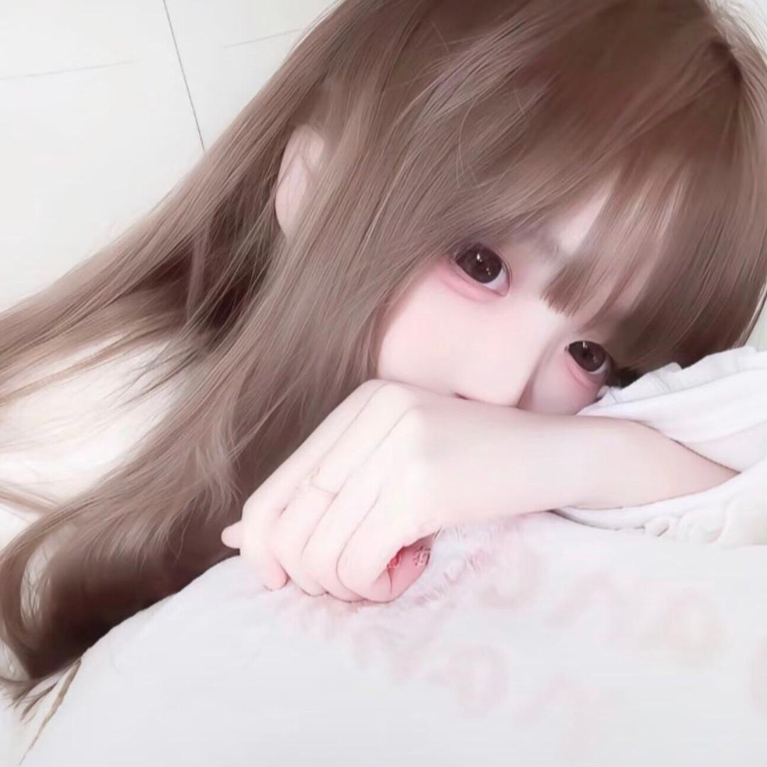 总被前任打.