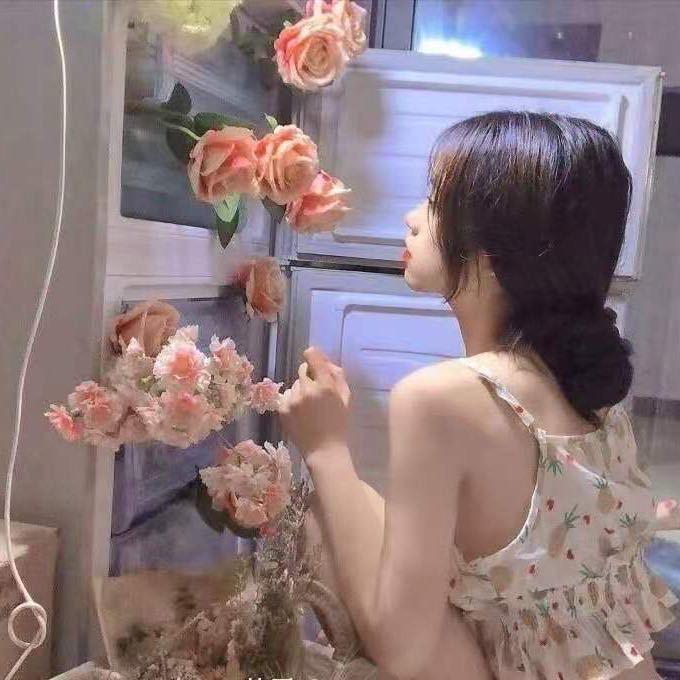 欣笑笑