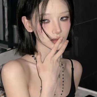 直女　　　　　　　　　        ༽