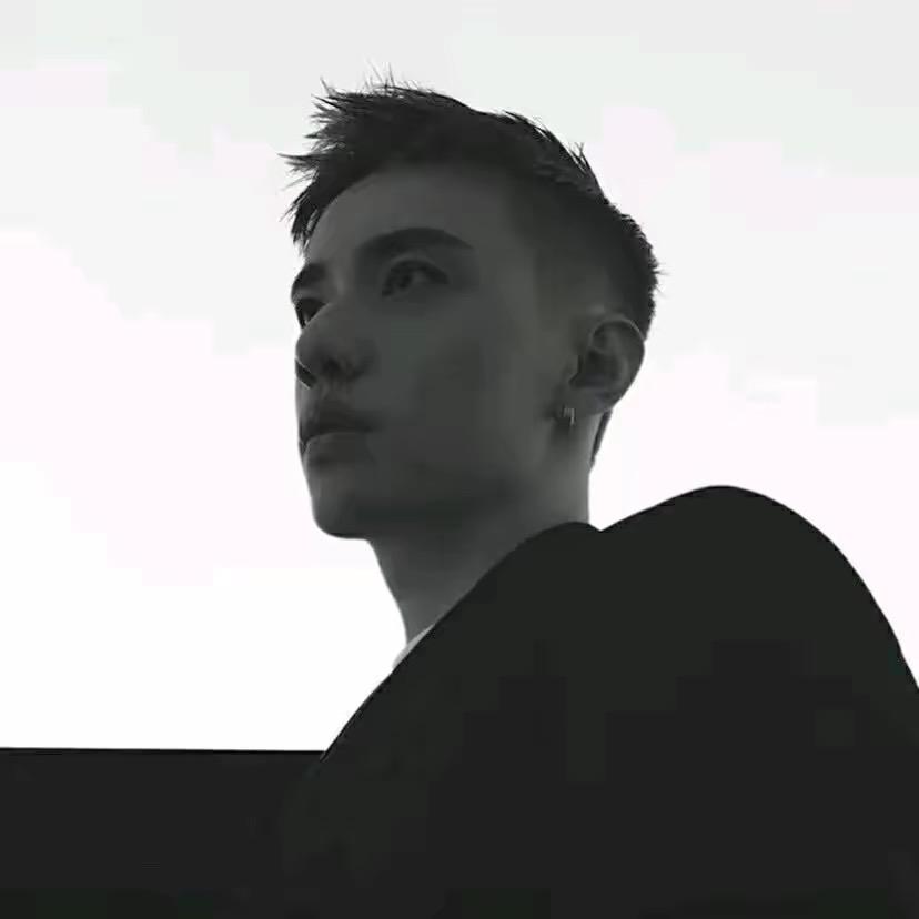 武隆专注色彩设计-小傅