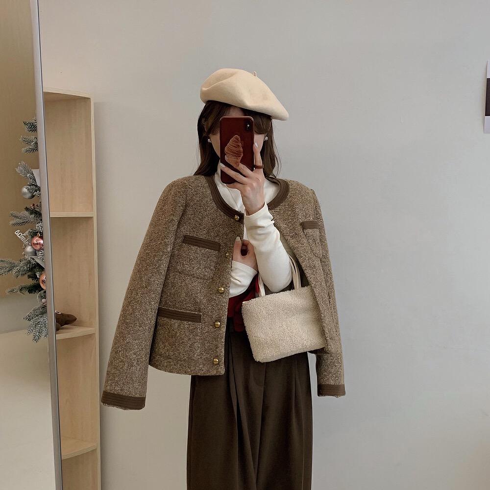 雅雅穿搭Studio