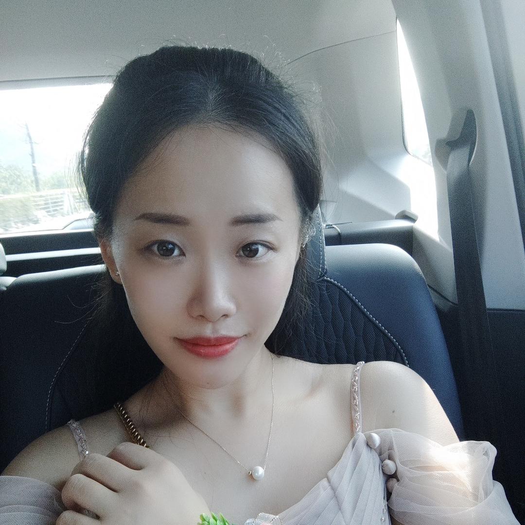 小 俏
