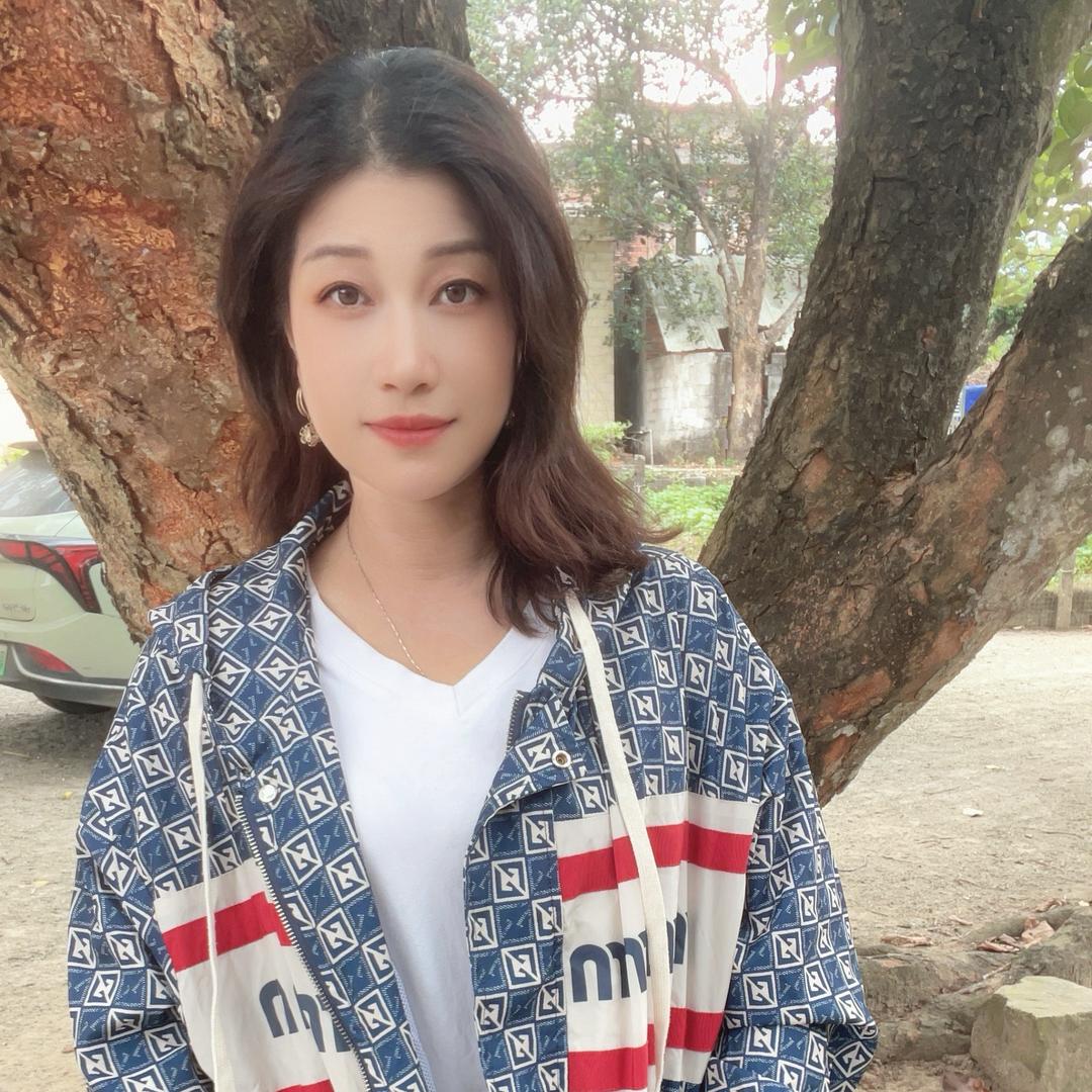 风筝上的小月亮