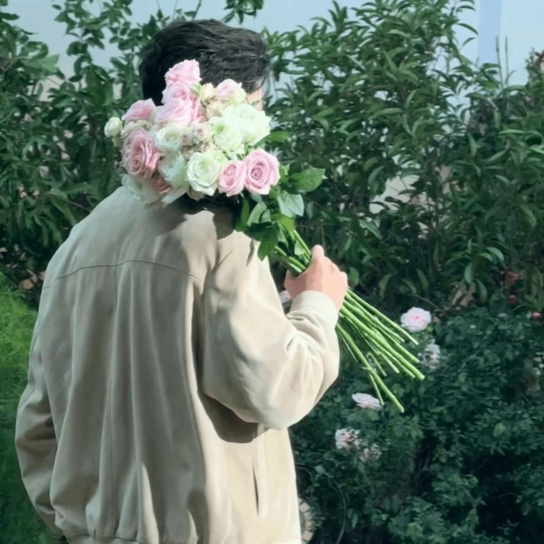 ¹⁰⁰⁵✘ᶻ🦋逛.逛🫧