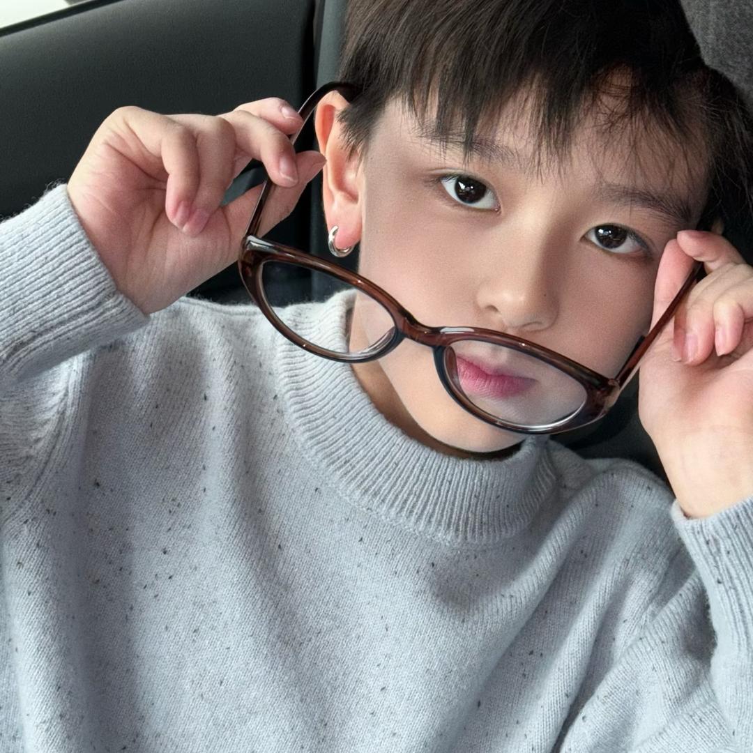 小王.