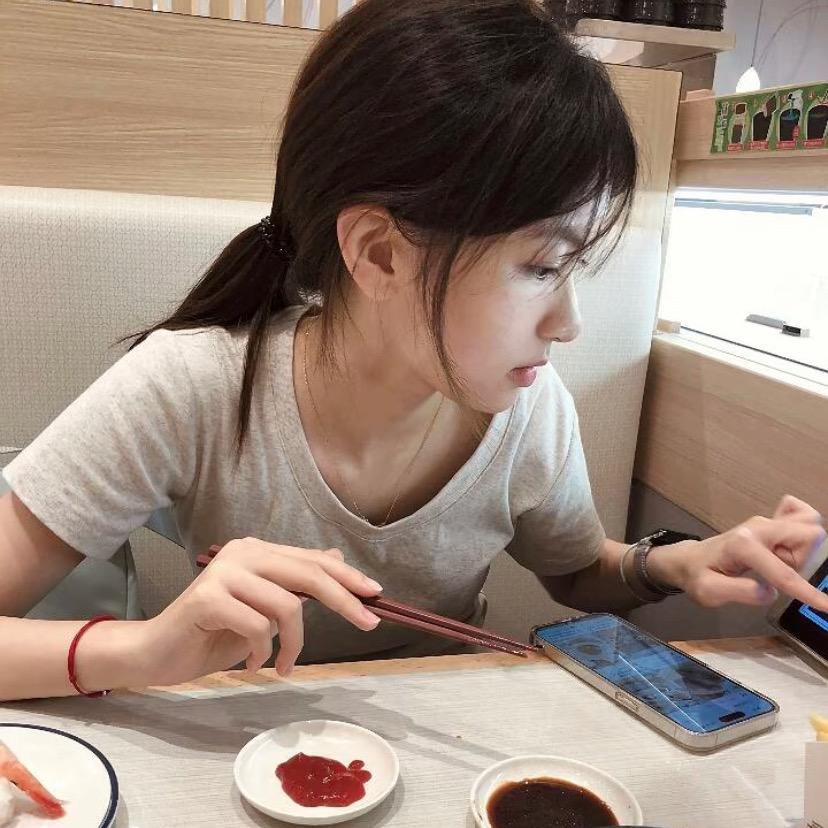 你长的很可爱