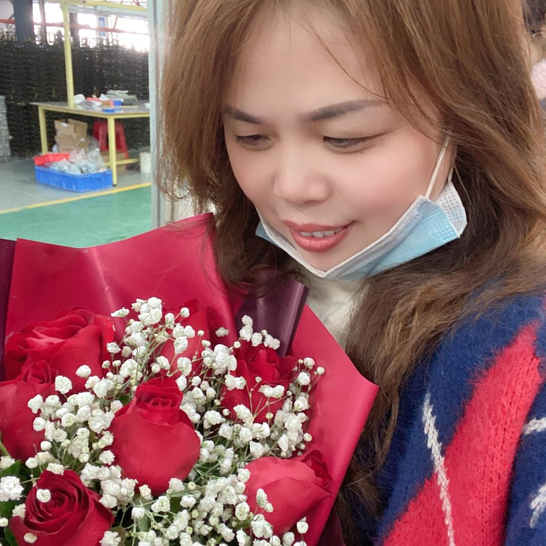 丁丁姐  爱玩毛线 爱钩织 爱生活