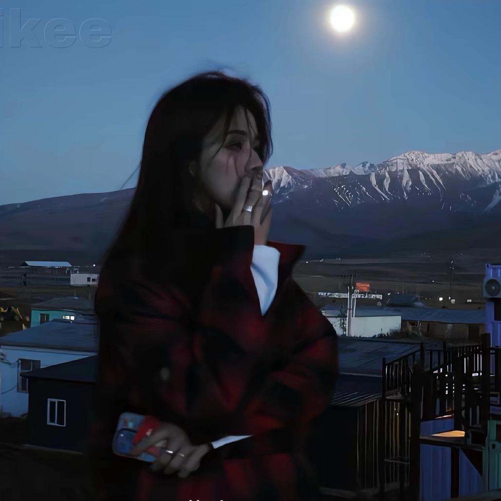 𝙋𝙞𝙘𝙧𝙞𝙇.