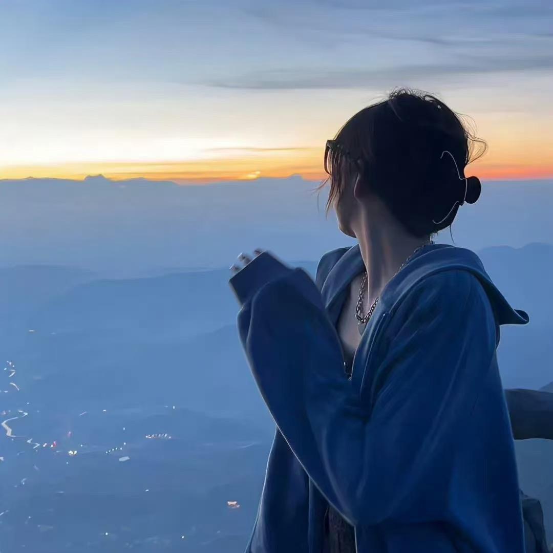 💋一颗心的想念🐷