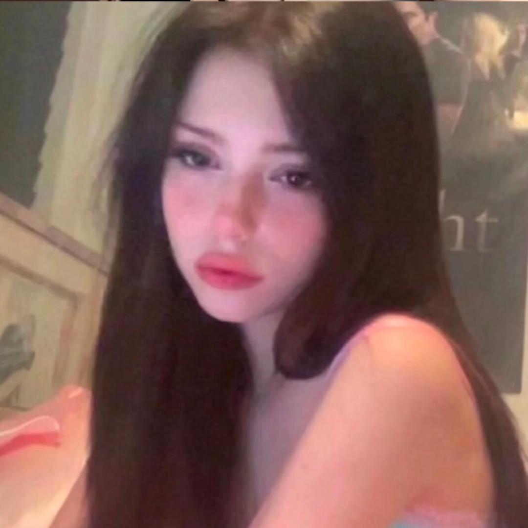 憨憨喜欢吃辣条