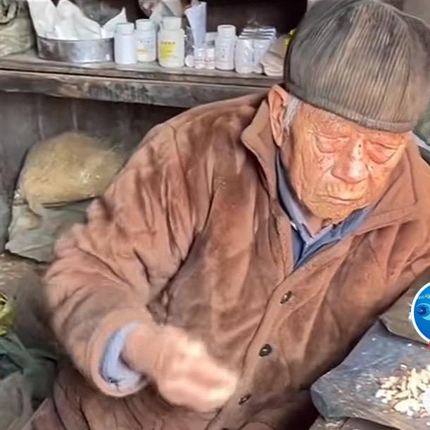 草草中成稳固古芳
